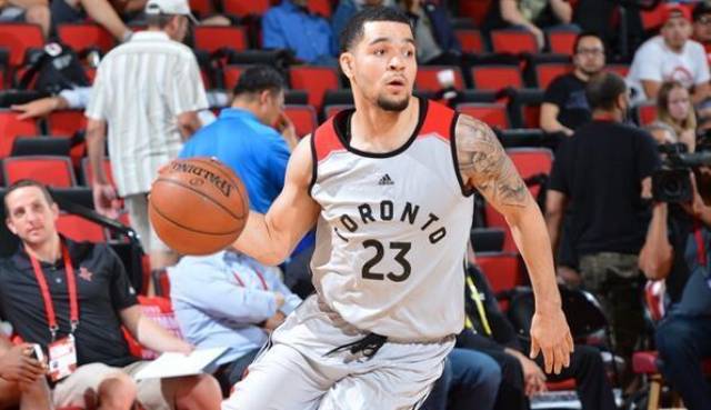 内线球员在 内线球员在