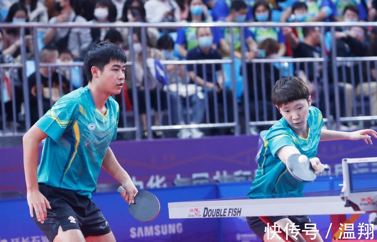 于他们的士 于他们的士