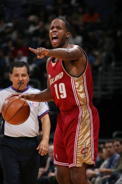 转如此巨大 转如此巨大