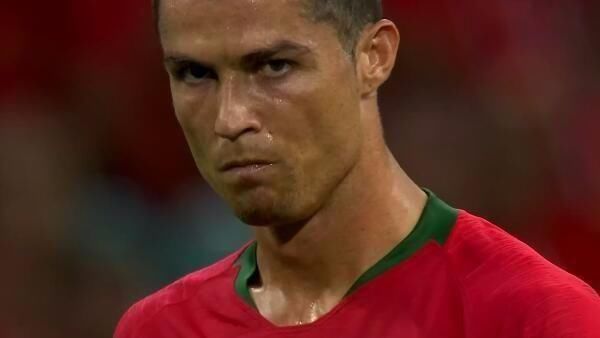 形成了鲜明 形成了鲜明